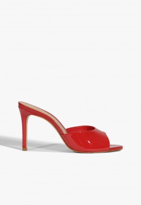 Mules pour femmes | Sandales en cuir verni rouge Cloe de Schutz Shoes